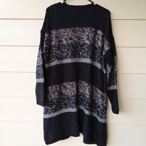 EUC CHICOS LONG BLACK/SILVER CARDIGAN SWEATER SZ 3 - Picture 2 of 3